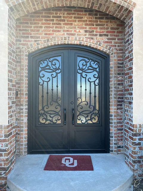 Modern minimalist iron door